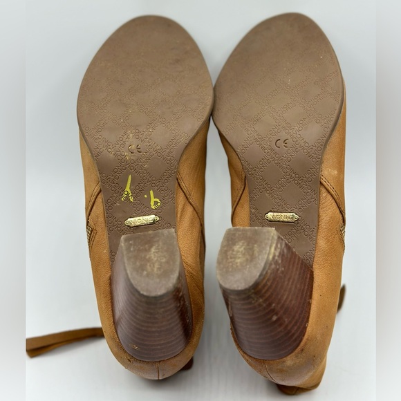 Vionic Women's Sterling Casual Booties in Saddle Leather Size 9 - Picture 7 of 9